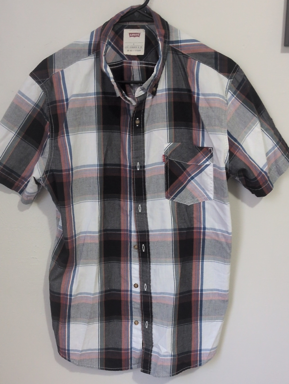 Levi's Men's Short-Sleeve Plaid Button-Down Shirt - White/Black/Brown/Blue